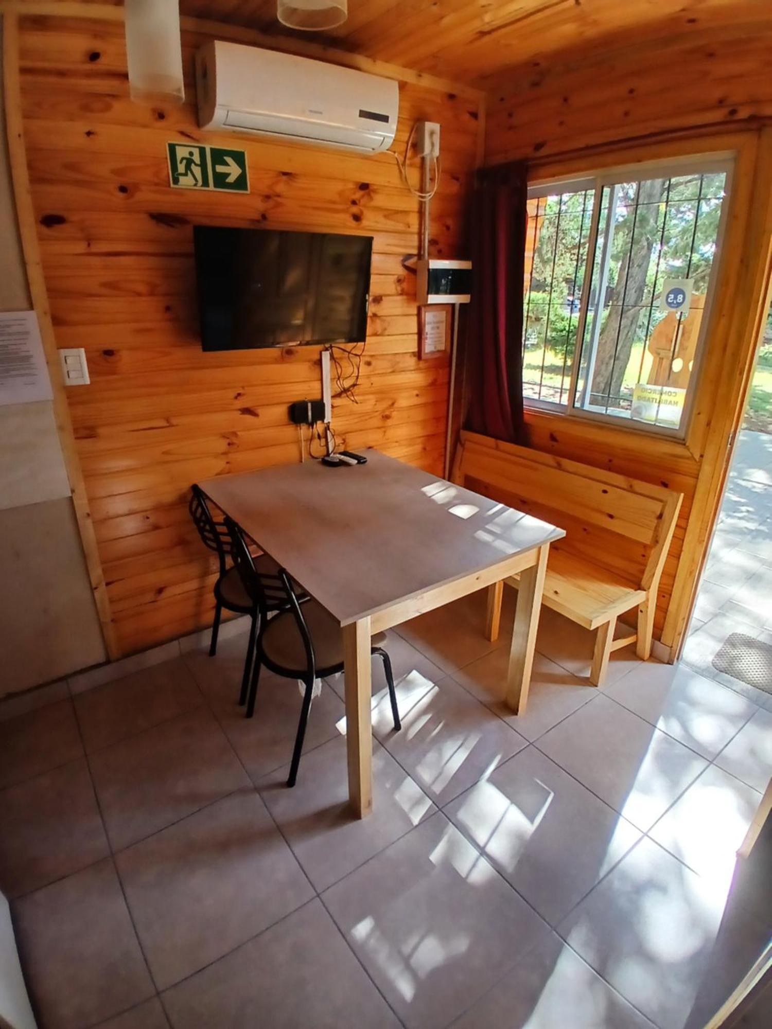 Cabanas Swissminiatur Cacheuta Cameră foto